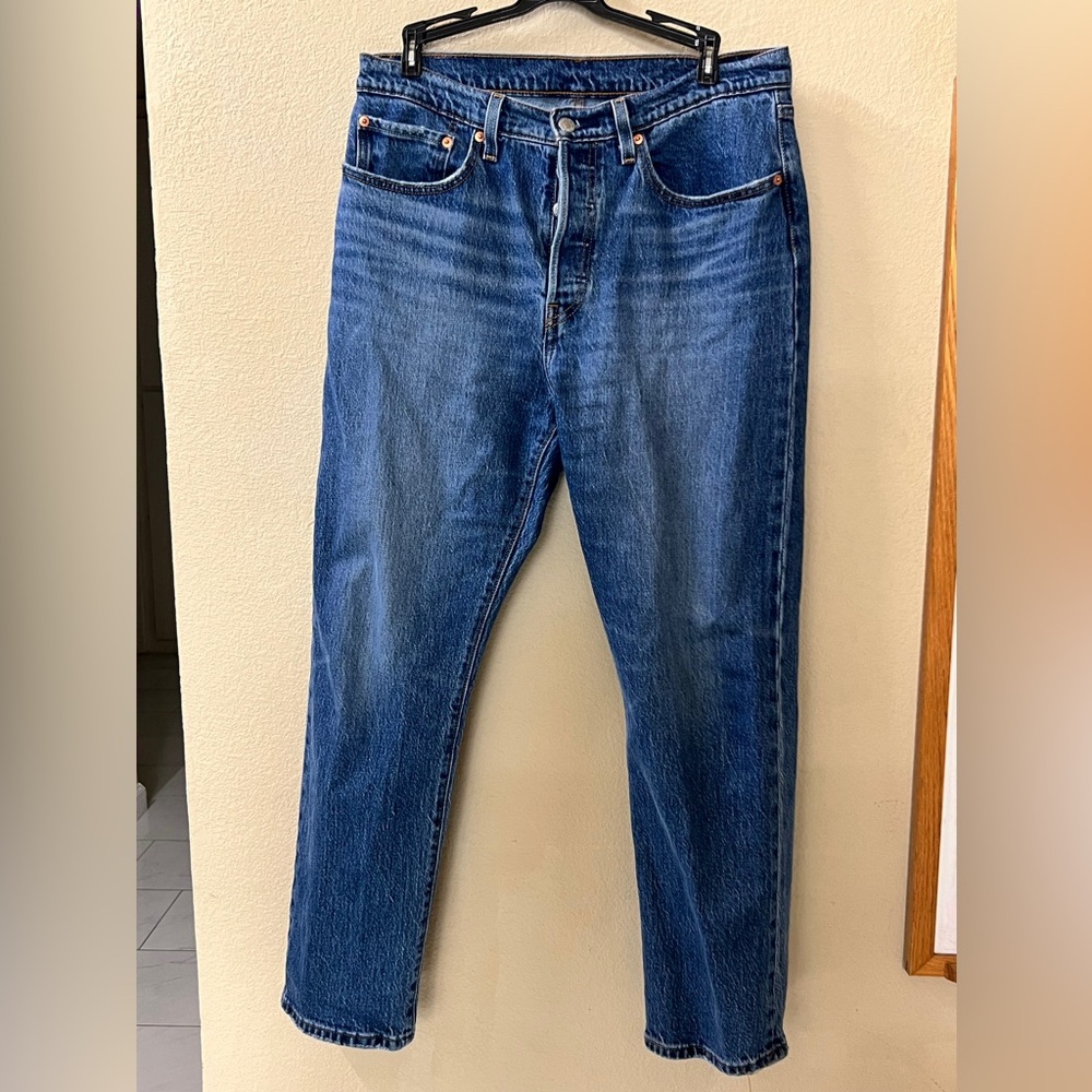 LEVIS 501 High Waisted Jeans size 30